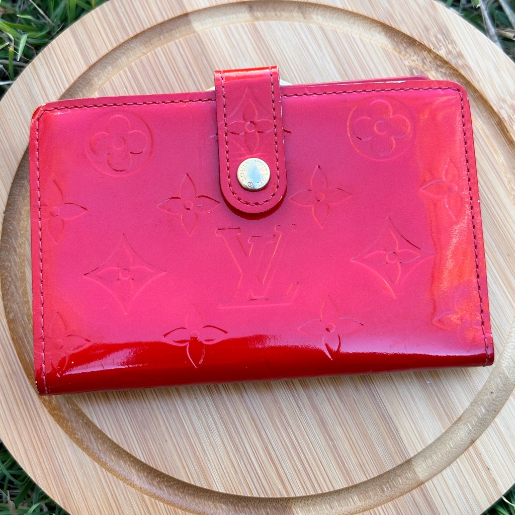 Louis Vuitton Vernis French Purse Wallet Pomme D'amour